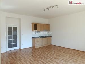 Pronájem bytu 1+kk, Praha - Strašnice, Za poštou, 36 m2