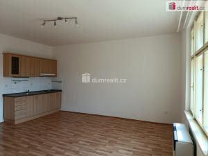Pronájem bytu 1+kk, Praha - Strašnice, Za poštou, 36 m2