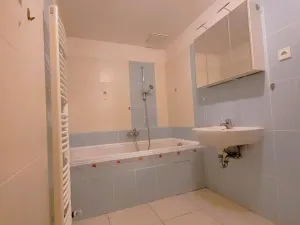 Pronájem bytu 2+kk, Praha - Háje, Tatarkova, 76 m2