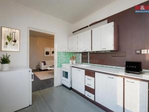 Prodej bytu 3+1, Hradec Králové - Pouchov, K Sokolovně, 69 m2