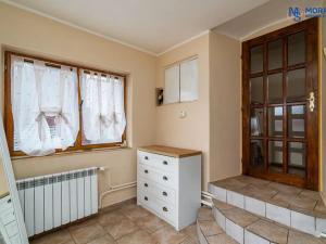 Prodej rodinného domu, Senička, 200 m2