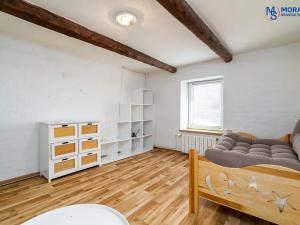 Prodej rodinného domu, Senička, 200 m2