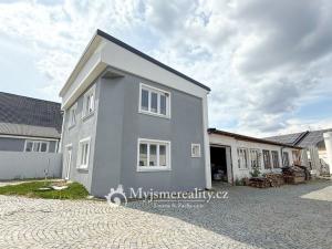 Prodej výrobních prostor, Tavíkovice, 2425 m2