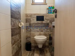 Prodej rodinného domu, Trhové Sviny, 144 m2