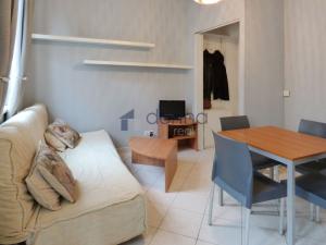 Pronájem bytu 2+kk, Praha, Tyršova, 37 m2