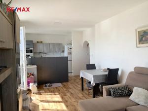 Prodej bytu 3+kk, Mšecké Žehrovice, 84 m2