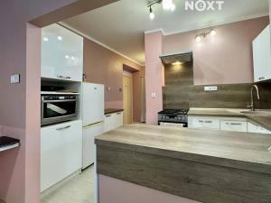 Pronájem bytu 2+kk, České Budějovice, Rudolfovská tř., 54 m2