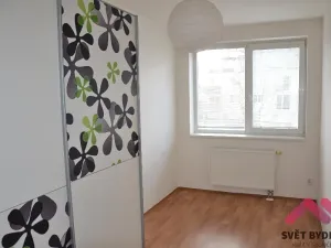 Pronájem bytu 2+kk, Praha - Kbely, Pod Nouzovem, 41 m2