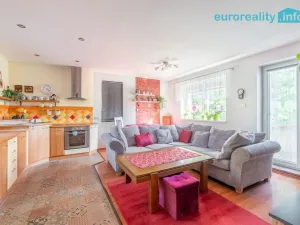 Prodej rodinného domu, Volfartice, 239 m2