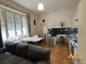 Pronájem bytu 2+kk, Hradec Králové, Mánesova, 61 m2