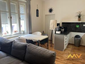 Pronájem bytu 2+kk, Hradec Králové, Mánesova, 61 m2
