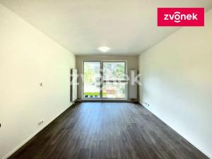 Pronájem bytu 1+kk, Zlín, Nad Stráněmi, 33 m2