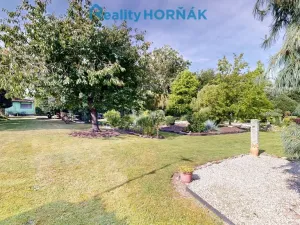 Prodej pozemku pro bydlení, Ponědrážka, 2366 m2