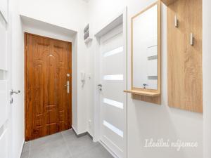 Pronájem bytu 2+kk, Praha - Michle, Hanusova, 48 m2