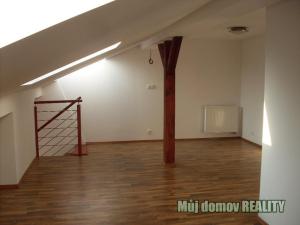 Pronájem bytu 2+kk, Praha - Vysočany, Freyova, 60 m2