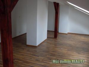 Pronájem bytu 2+kk, Praha - Vysočany, Freyova, 60 m2
