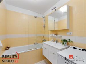 Pronájem bytu 2+kk, Praha - Jinonice, Za zámečkem, 72 m2