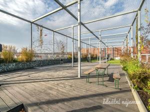Pronájem bytu 1+kk, Praha - Vysočany, Poděbradská, 18 m2