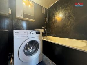 Prodej bytu 3+1, Chomutov, Jirkovská, 64 m2