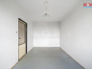 Prodej bytu 3+1, Broumov - Nové Město, Sídliště Křinické, 70 m2