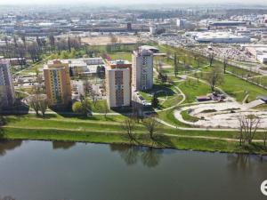 Pronájem bytu 2+kk, Pardubice, nábřeží Závodu míru, 40 m2