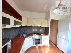 Pronájem bytu 1+1, Praha - Letňany, Tupolevova, 31 m2