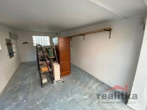 Pronájem garáže, Opava - Předměstí, Dukelská, 17 m2