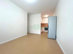Pronájem bytu 2+kk, Praha - Ruzyně, Smolíkova, 39 m2