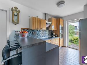 Prodej vícegeneračního domu, Podolanka, Pod Strání, 333 m2