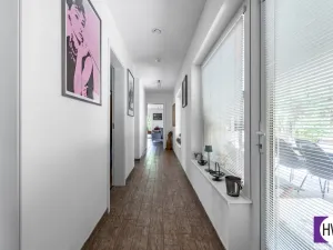 Prodej vícegeneračního domu, Podolanka, Pod Strání, 333 m2