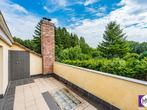 Prodej vícegeneračního domu, Podolanka, Pod Strání, 333 m2