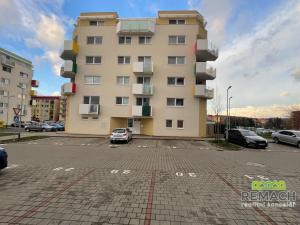 Pronájem garáže, Uherské Hradiště, Hrušková, 68 m2