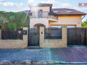 Prodej rodinného domu, Praha - Hostavice, Kamencová, 269 m2