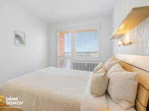 Pronájem bytu 3+1, Zlín, Moravská, 74 m2