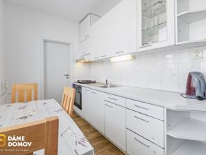 Pronájem bytu 3+1, Zlín, Moravská, 74 m2