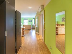 Pronájem bytu 2+kk, Praha - Karlín, Rohanské nábřeží, 80 m2