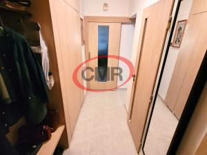 Prodej bytu 2+1, Praha, Skloněná, 52 m2