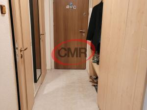 Prodej bytu 2+1, Praha, Skloněná, 52 m2