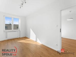 Pronájem bytu 3+1, Hradec Králové - Slezské Předměstí, třída SNP, 67 m2