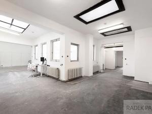 Prodej výrobních prostor, Praha - Holešovice, Za papírnou, 153 m2