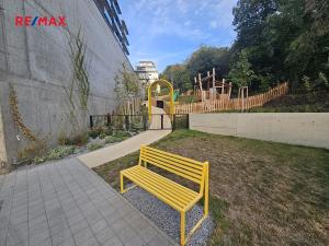 Pronájem bytu 2+kk, Praha - Modřany, Československého exilu, 50 m2