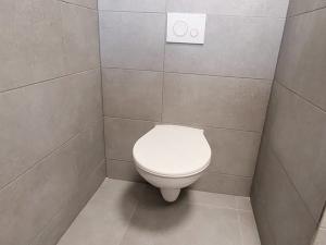 Pronájem bytu 1+1, Františkovy Lázně - Horní Lomany, Budovatelská, 50 m2
