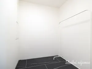 Pronájem bytu 4+kk, Praha - Libeň, Kurta Konráda, 107 m2