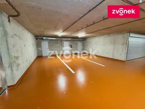 Pronájem kanceláře, Zlín, Nad Stráněmi, 72 m2