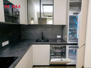 Pronájem bytu 2+kk, Praha - Libeň, Kotlaska, 59 m2