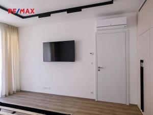 Pronájem bytu 2+kk, Praha - Libeň, Kotlaska, 59 m2