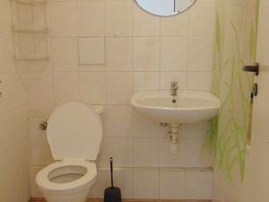 Pronájem bytu 1+1, Praha - Karlín, Sokolovská, 40 m2