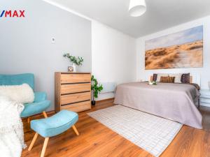 Pronájem bytu 2+kk, Hradec Králové - Kukleny, Denisovo náměstí, 51 m2