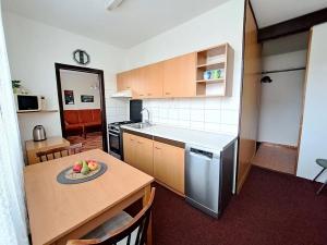 Pronájem bytu 3+1, Zlín, Slezská, 73 m2