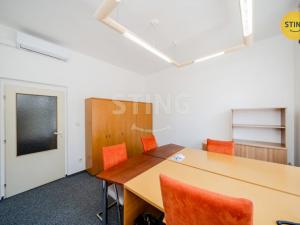 Pronájem kanceláře, Ostrava - Zábřeh, 250 m2